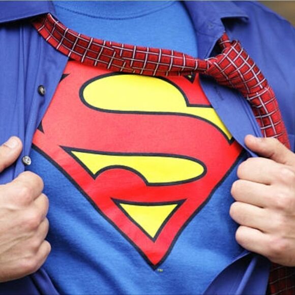 DC Comics Superman Logo Men's Crewneck Short Sleeve Tee - Picture 10 of 11